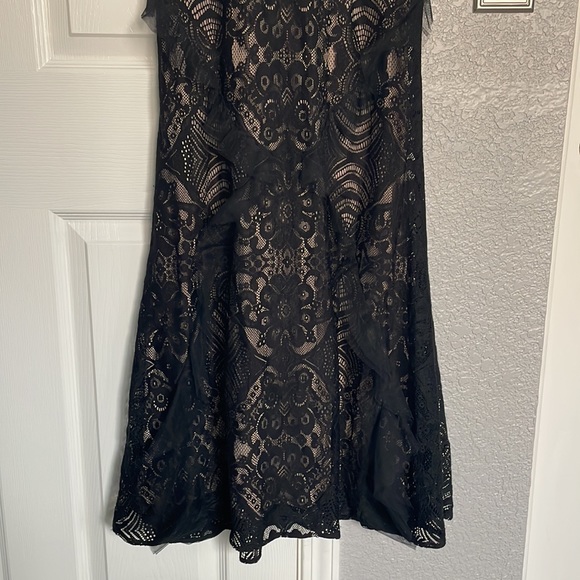 BCBGMAXAZRIA Black Lace Dress w Ruffles - Picture 9 of 16